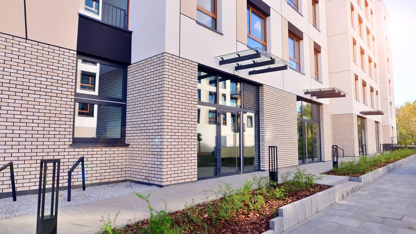 Flexible Bridging Facility Supports Mixed-Use Conversion  (2)