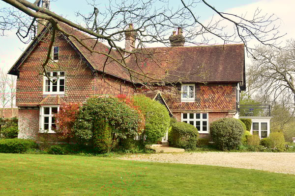 Residential Second Charge Loan to Consolidate Debt and Fund Home Renovations